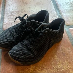 NOBULL Black Athletic Shoes 6